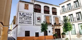 Museo de Artes y Costumbres Populares